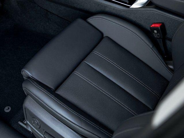 2025 Audi Q5 Premium Plus - Photo 14