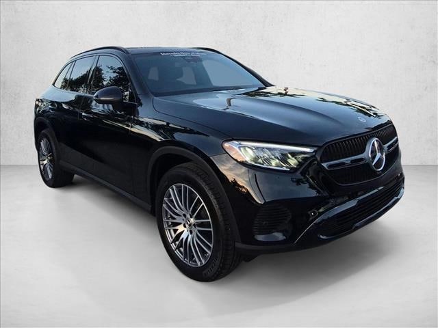 2026 Mercedes-Benz GLC 300