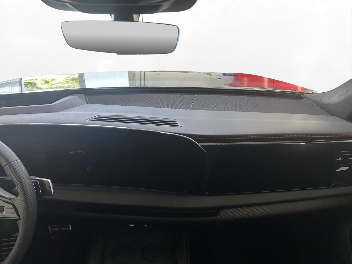 Bild über Audi Q7 SUV TDI quattro 220 kW tiptronic - für weitere Informationen kontaktieren Sie den Audi Partner