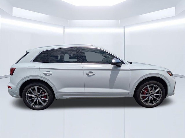 2025 Audi SQ5
