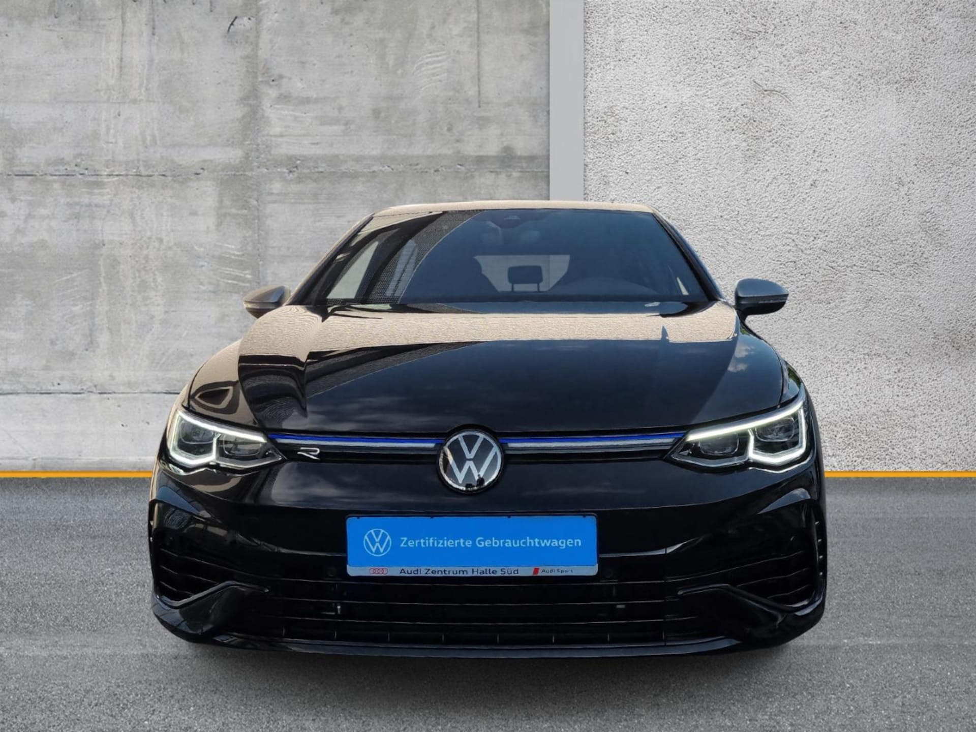 Volkswagen Golf R