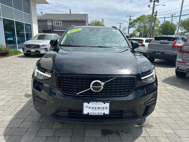 2026 Volvo XC40