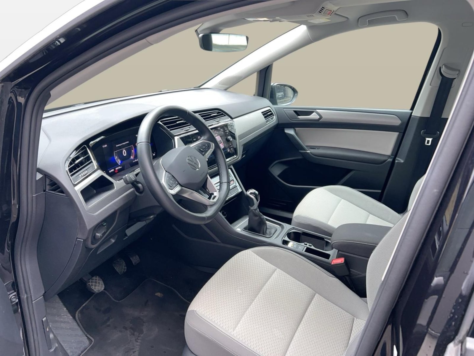 Volkswagen Touran – Bild 8