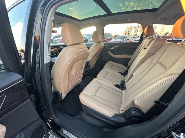 2025 Audi Q7 Premium Plus - Photo 21