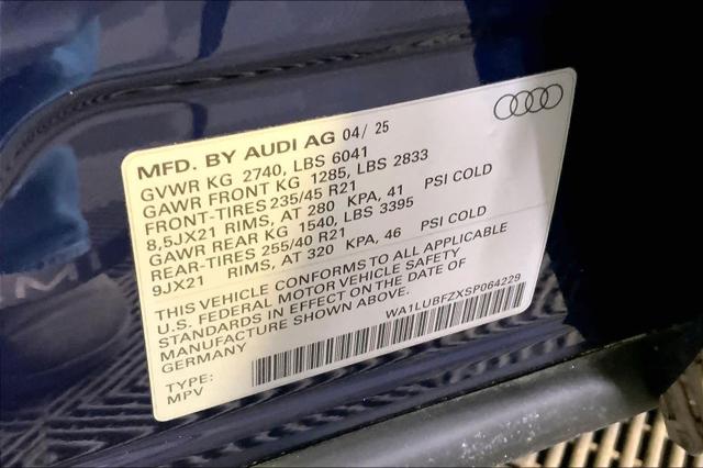 2025 Audi Q4 e-tron Premium Plus - Photo 18