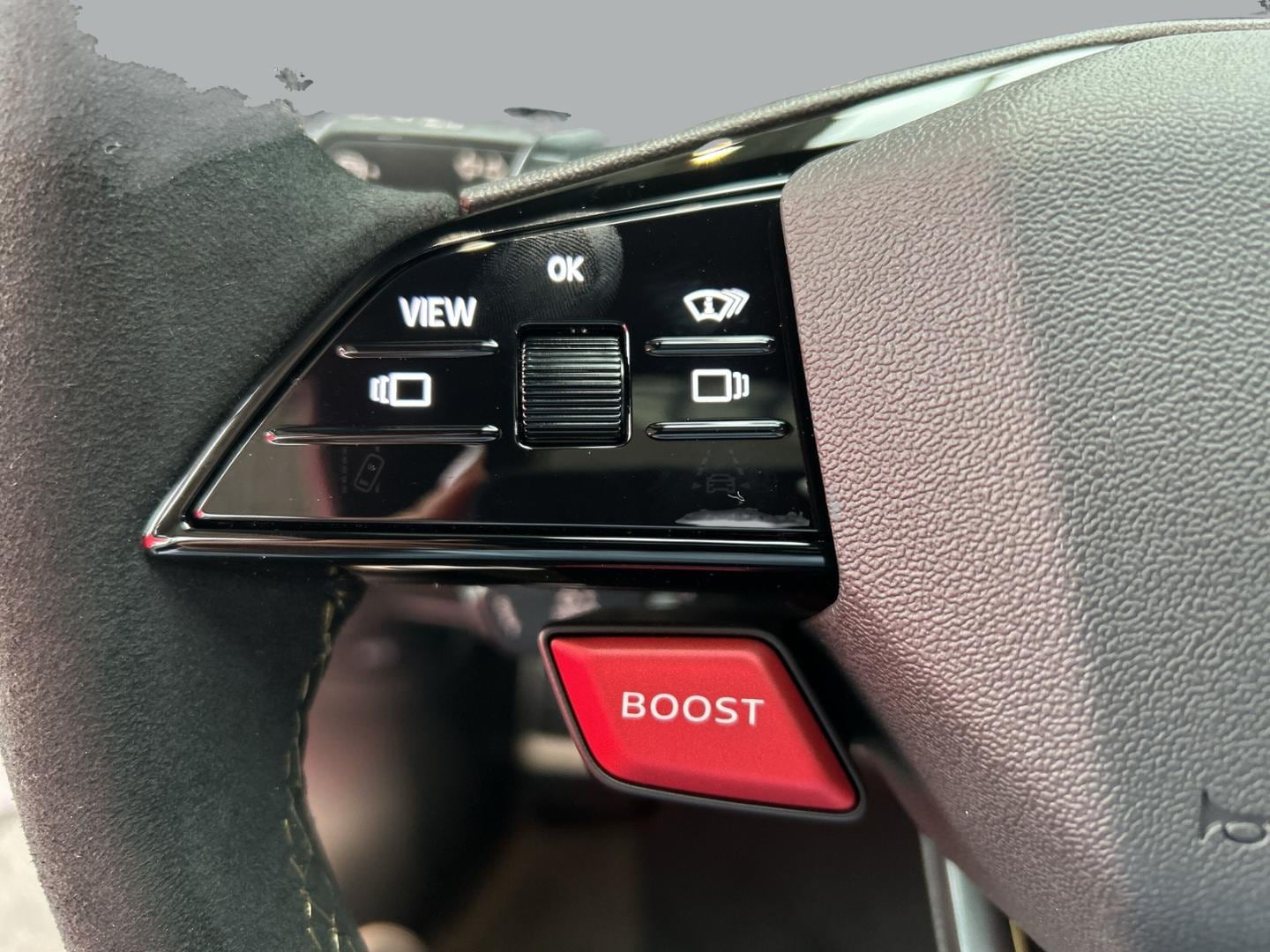 Bild über Audi RS 5 Limousine TFSI quattro 470 kW tiptronic - für weitere Informationen kontaktieren Sie den Audi Partner