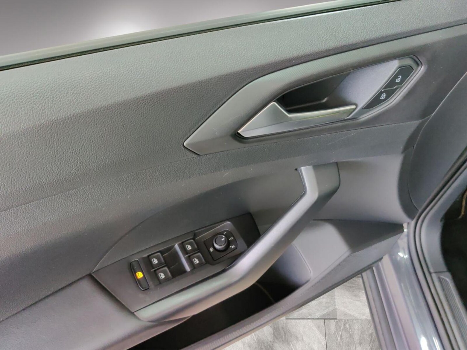Volkswagen T-Cross – Bild 10