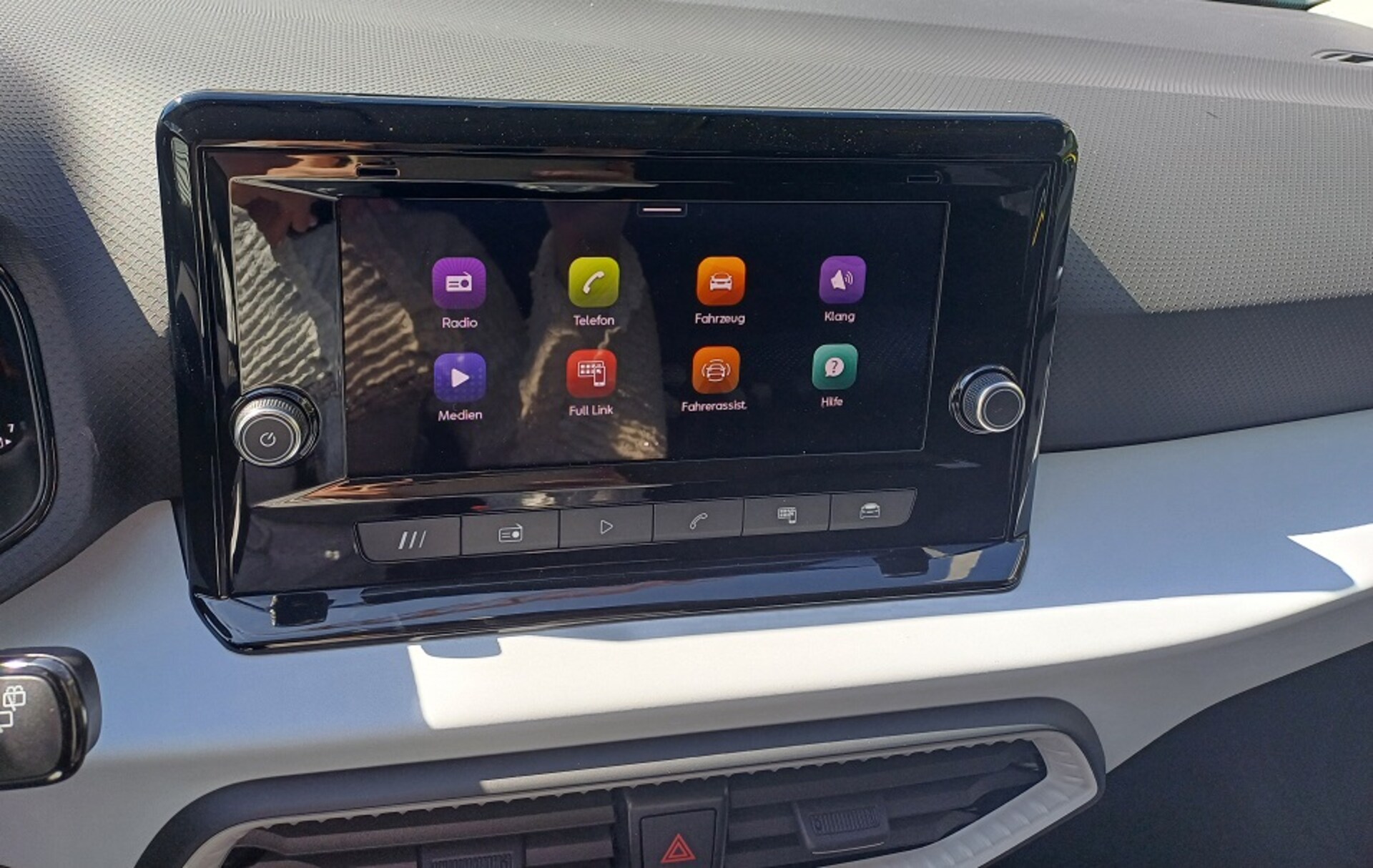 SEAT Arona Reference