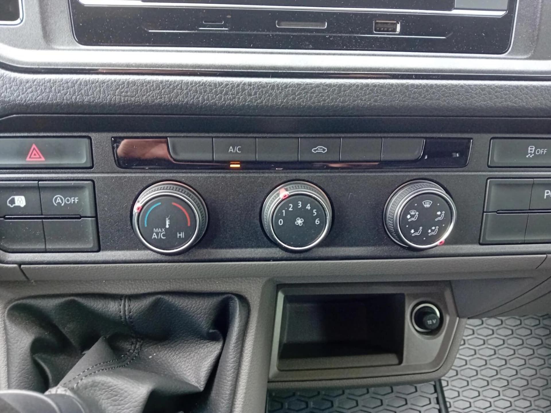 Volkswagen Crafter Furgon długi rozstaw osi