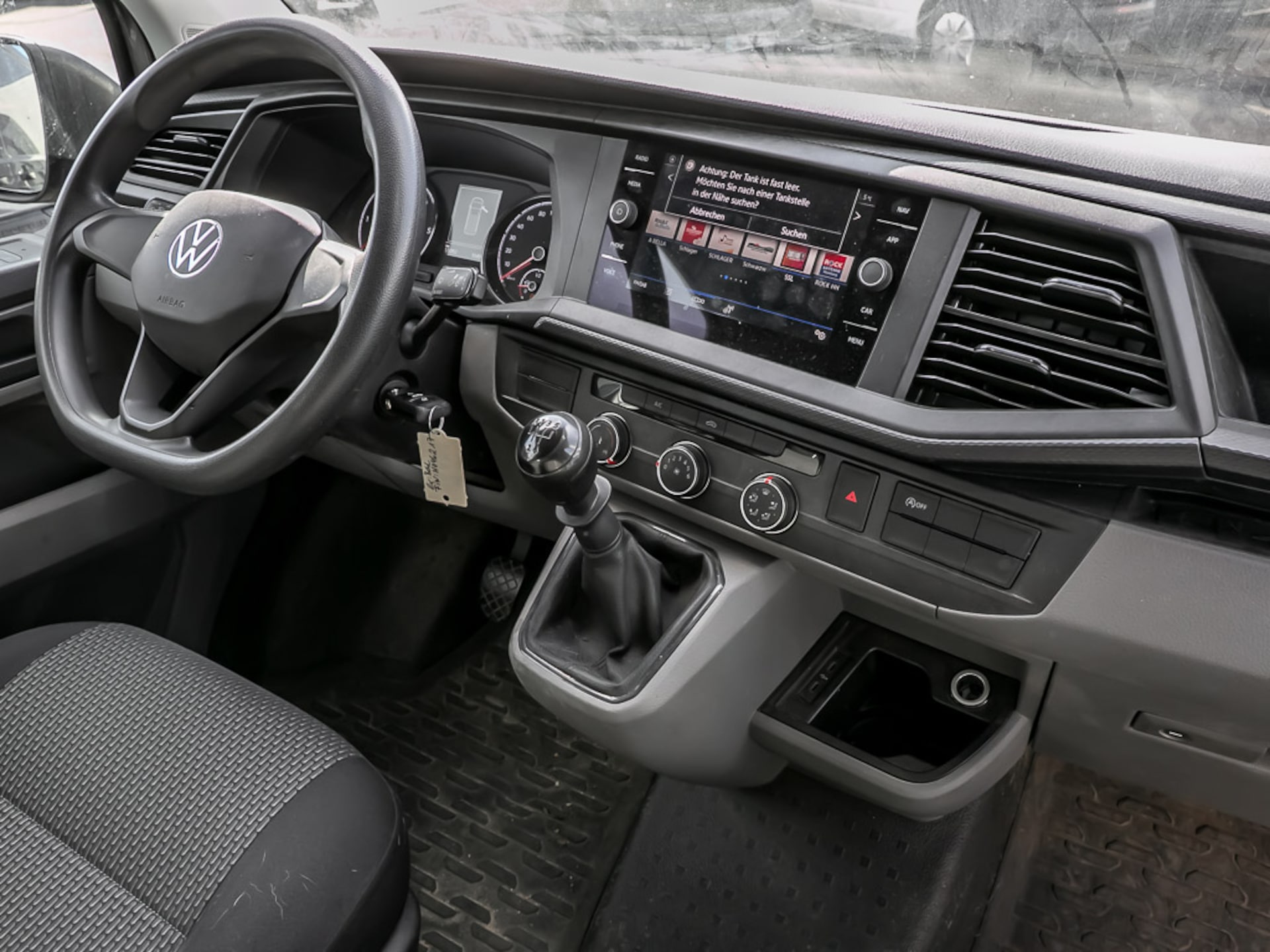 Volkswagen T6.1 Transporter Kasten langer Radstand