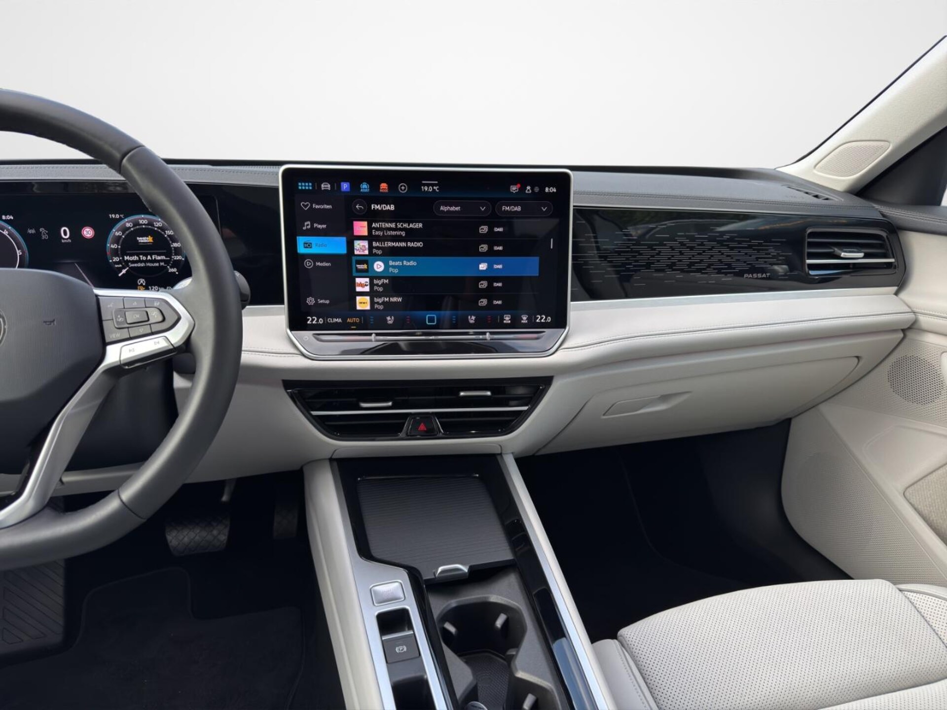 Volkswagen Passat Elegance