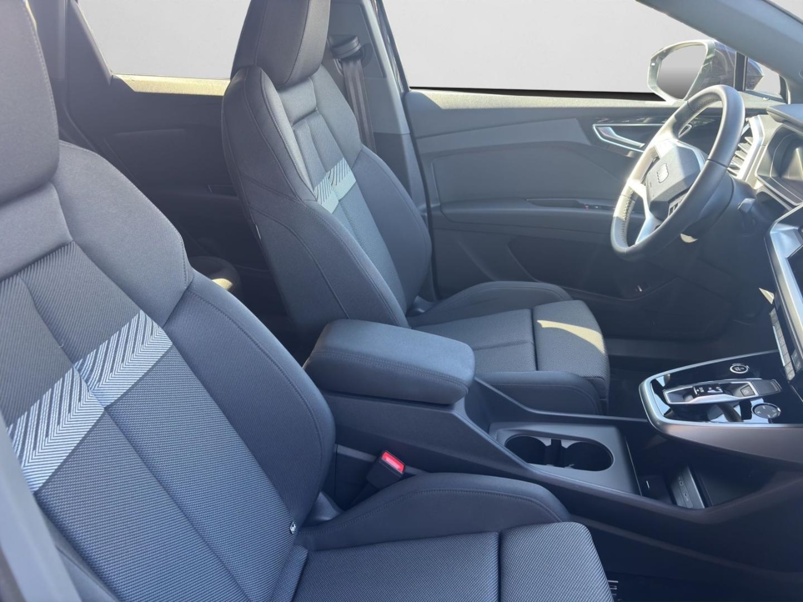 Audi Q4 Sportback e-tron – Bild 4