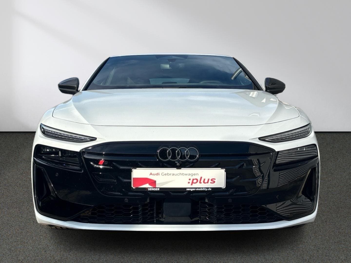 Bild über Audi S6 Sportback e-tron e-tron quattro 370 kW - für weitere Informationen kontaktieren Sie den Audi Partner