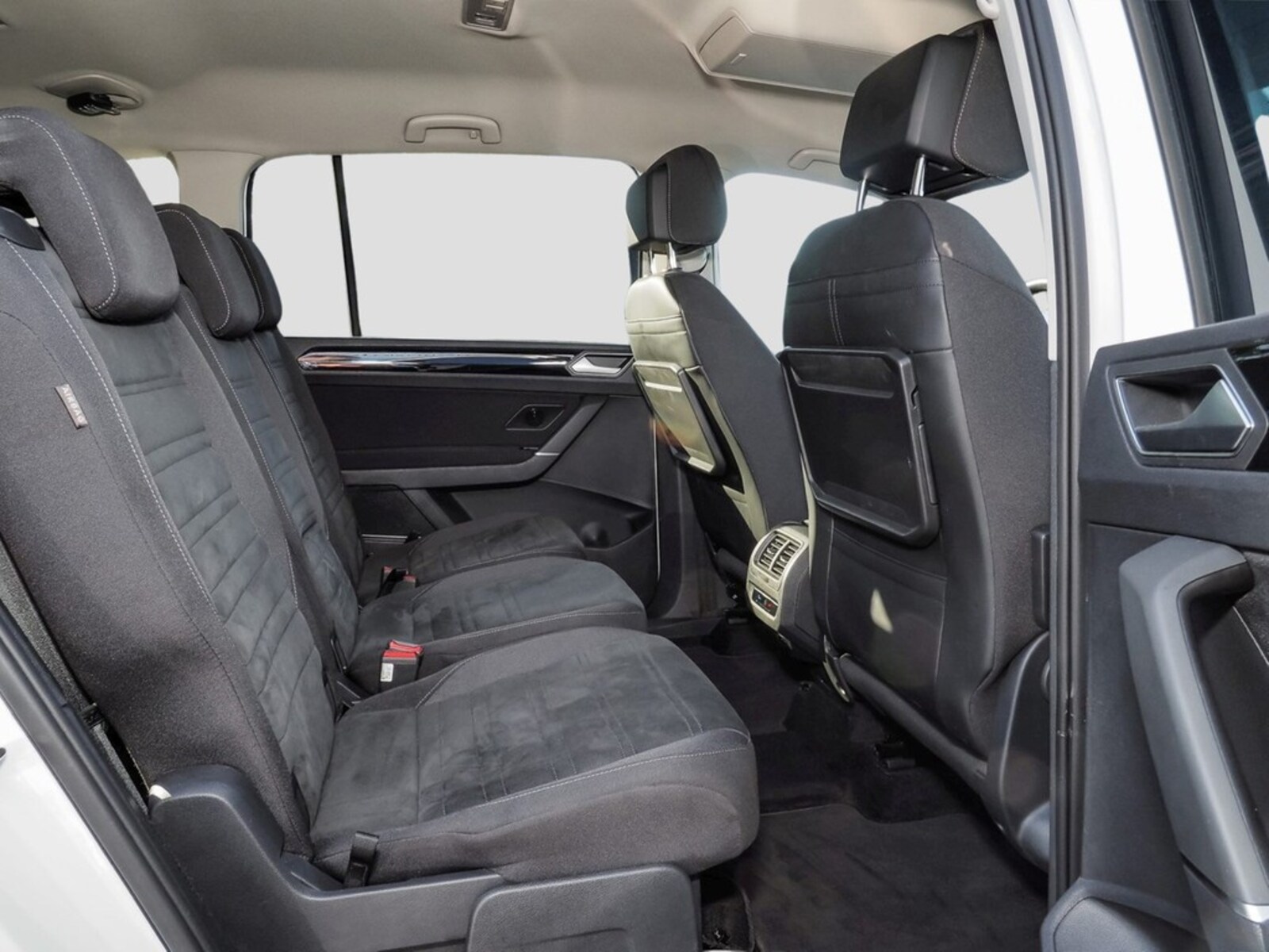 Volkswagen Touran – Bild 12