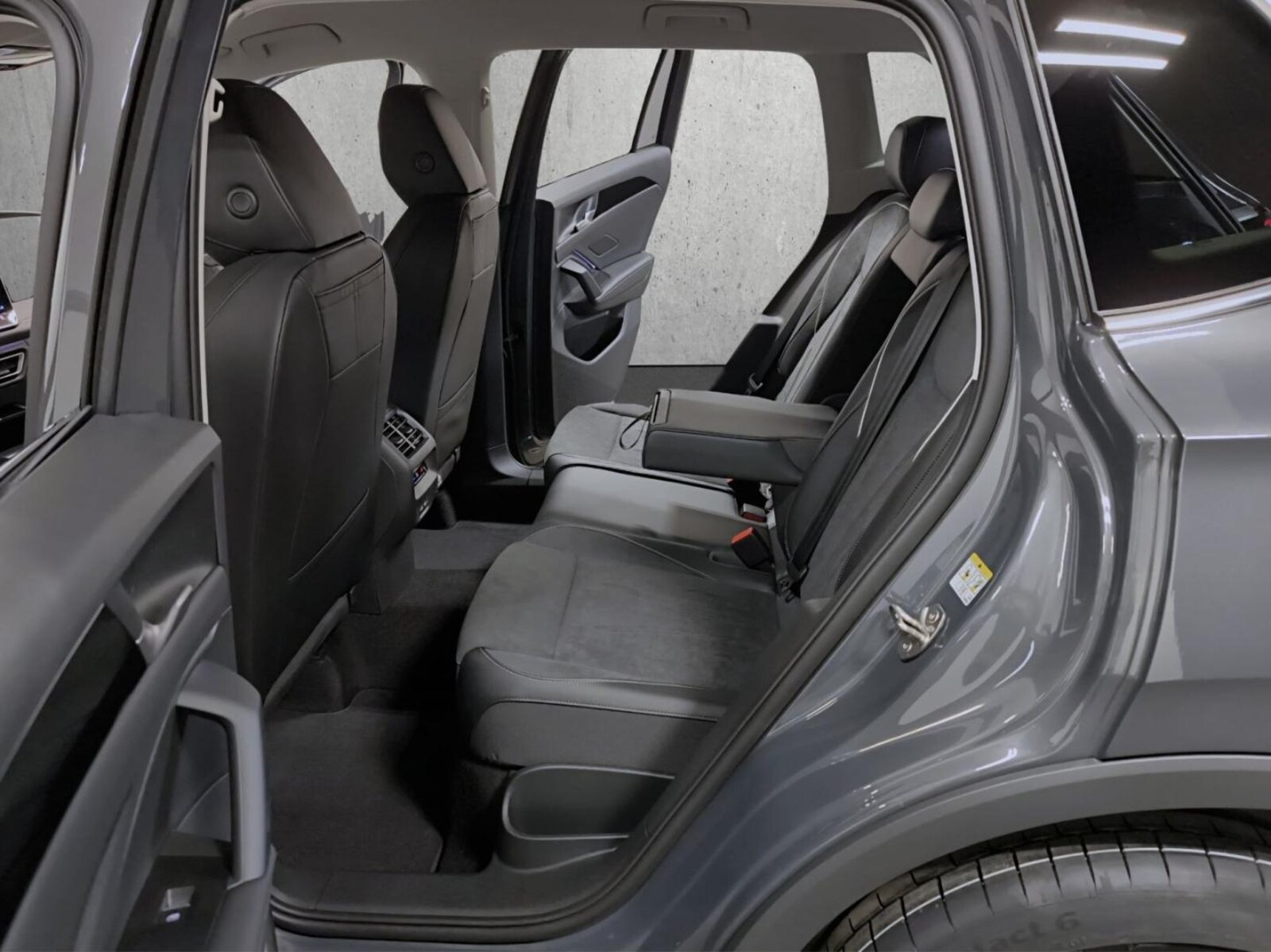 Volkswagen Tiguan – Bild 11