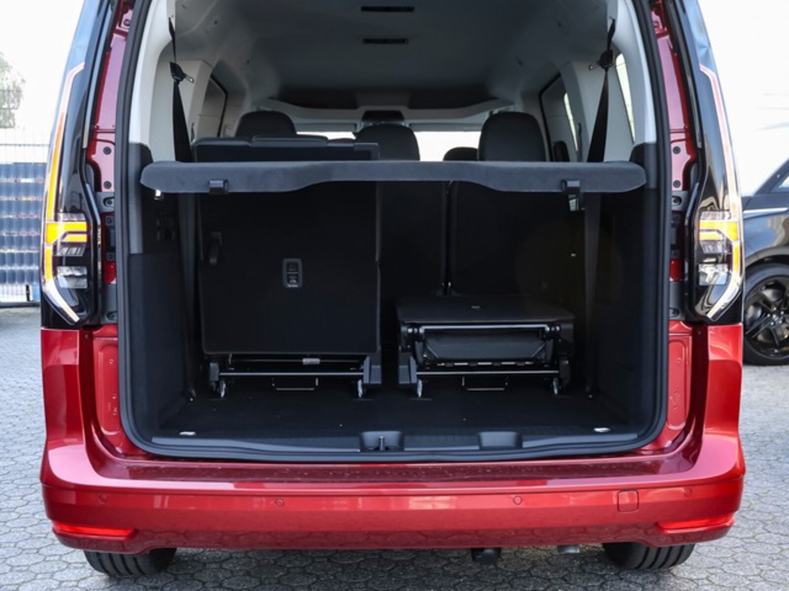 Volkswagen Caddy Maxi Kombi – Bild 8