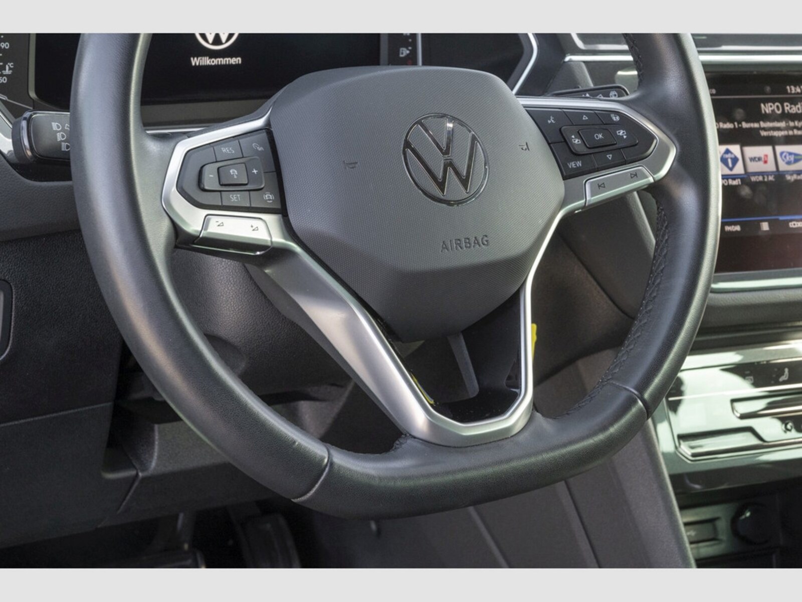 Volkswagen Tiguan – Bild 18