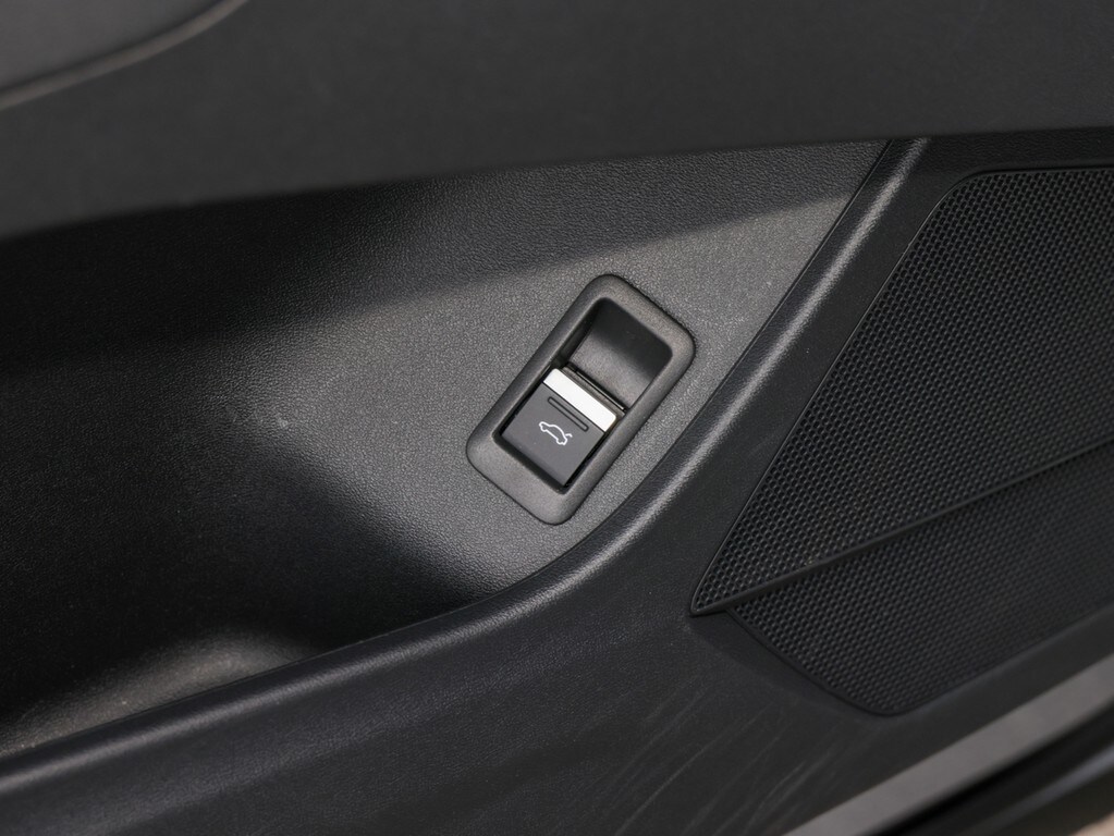 Image about Audi Q4 Sportback e-tron 40 e-tron