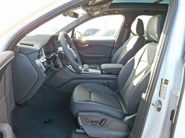 2026 Audi Q7 Premium - Photo 9