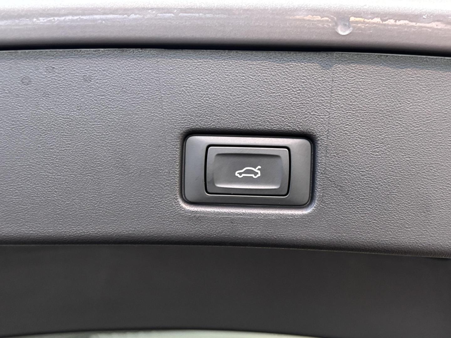 Image about Audi Q4 Sportback e-tron 45 e-tron 210,00 kW