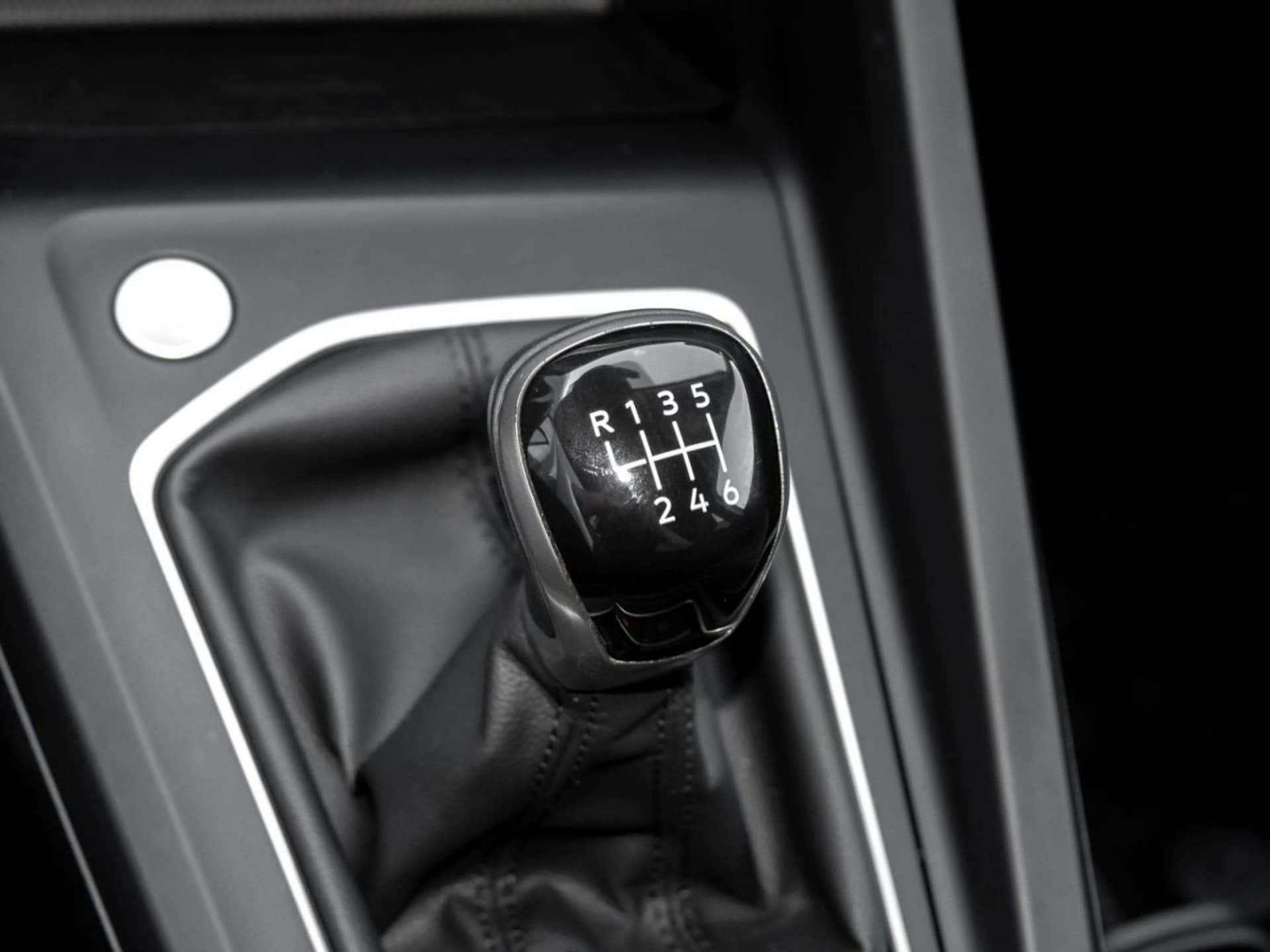 Volkswagen Golf MOVE