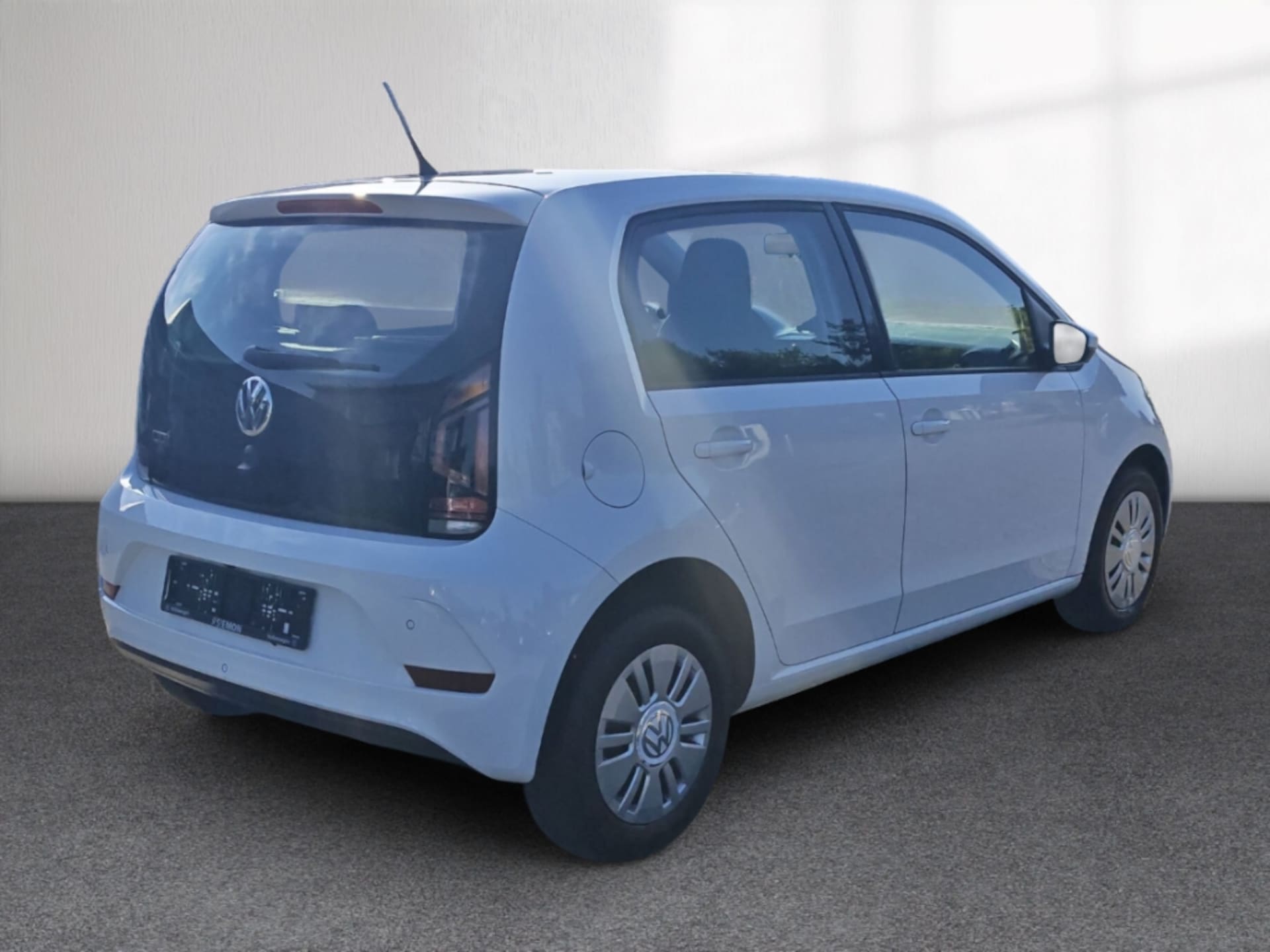 Volkswagen up! move up!