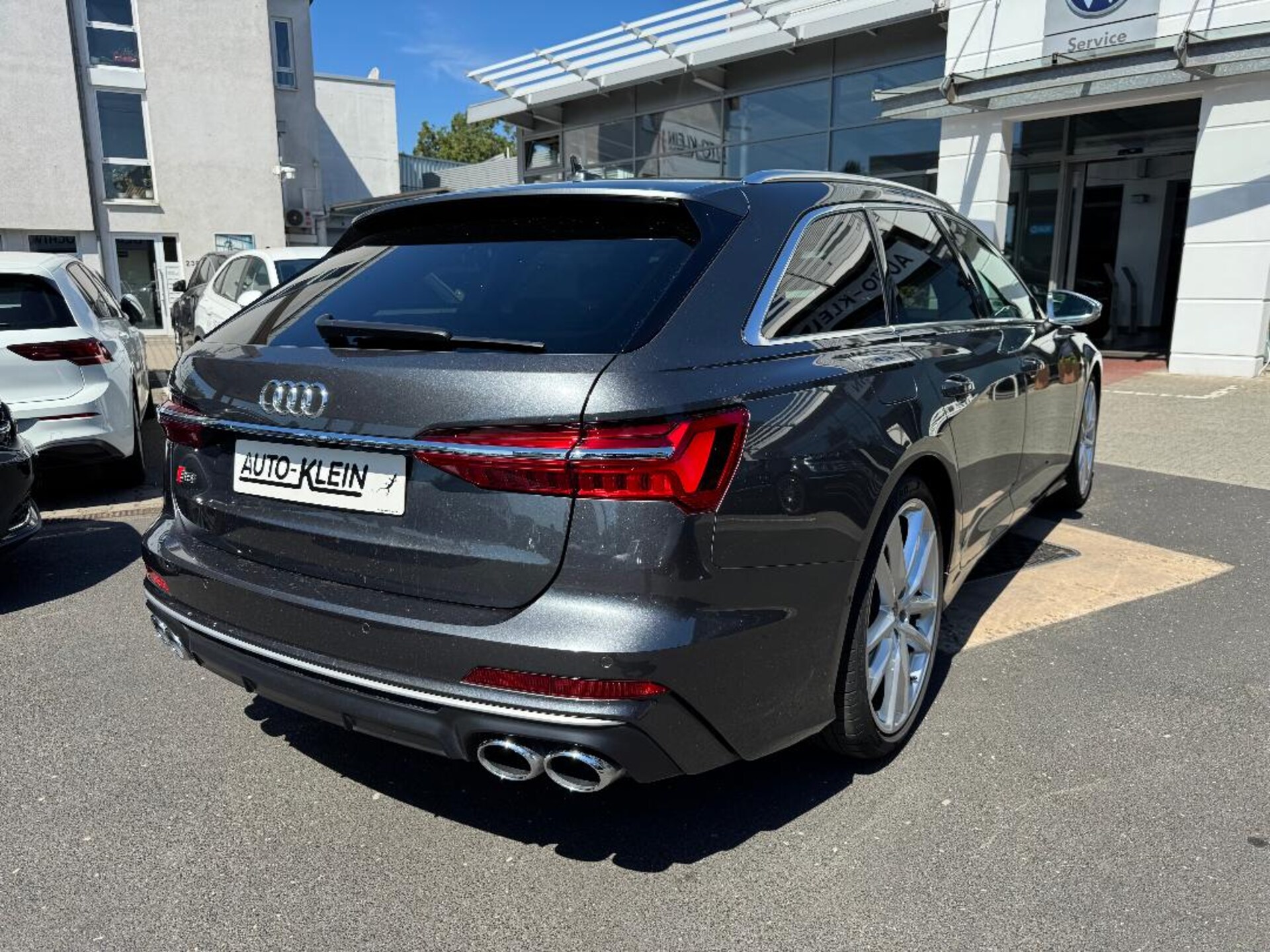 Audi S6 Avant