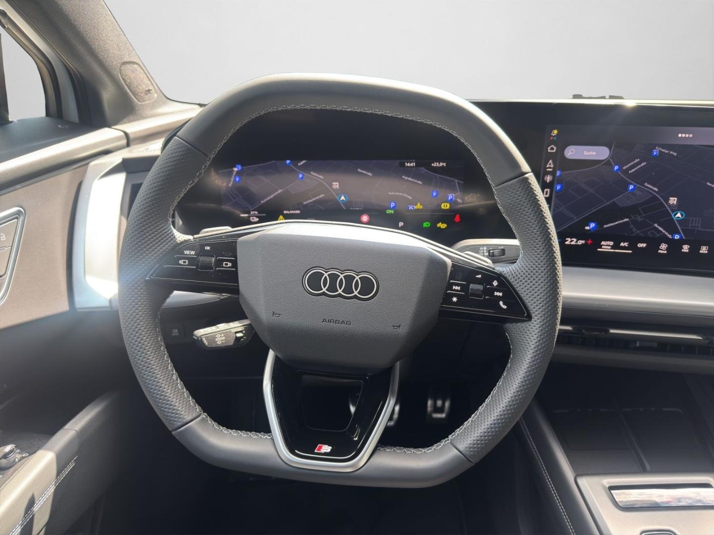 Bild über Audi Q4 Sportback e-tron e-tron performance 210 kW - für weitere Informationen kontaktieren Sie den Audi Partner