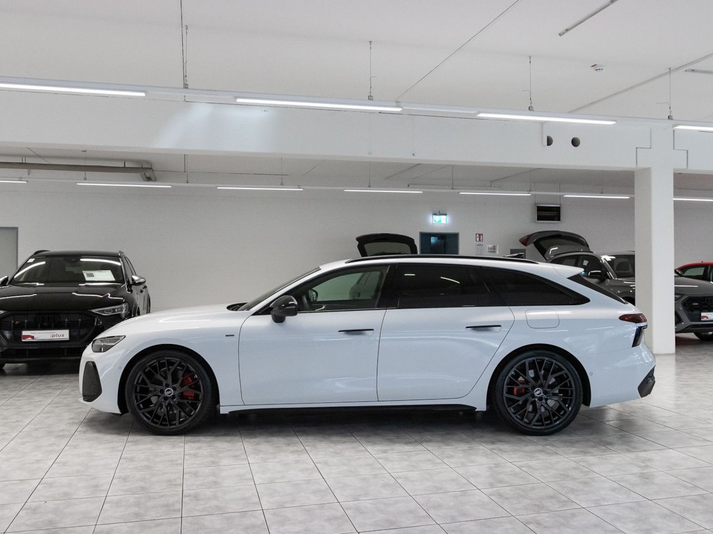 Bild über Audi A6 Avant e-hybrid edition one e-hybrid quattro 270 kW S tronic - für weitere Informationen kontaktieren Sie den Audi Partner