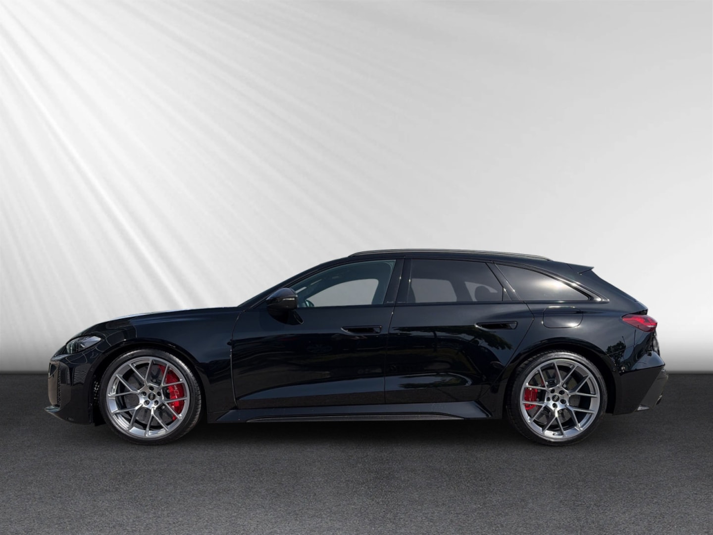 Bild über Audi RS 5 Avant TFSI quattro 470 kW tiptronic - für weitere Informationen kontaktieren Sie den Audi Partner