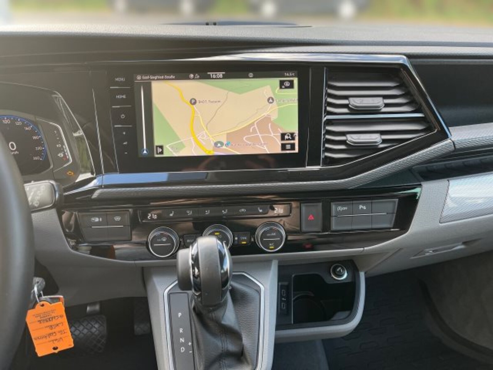 Volkswagen T6.1 California – Bild 9