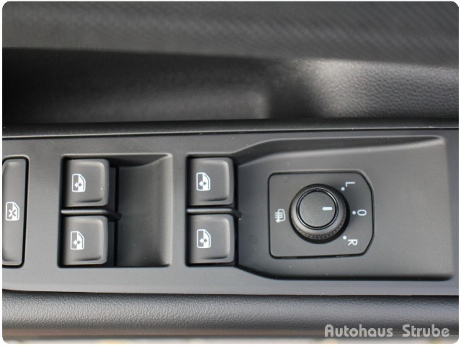Volkswagen T-Roc – Bild 18