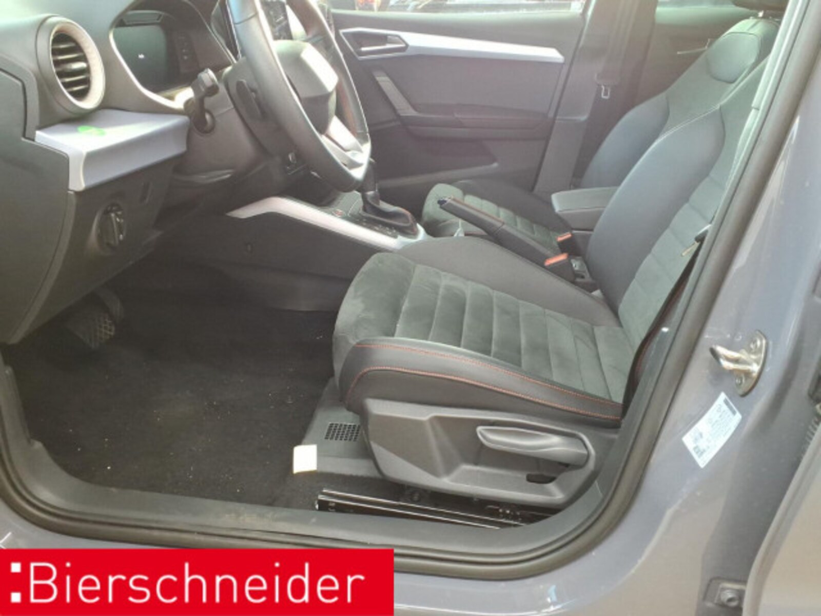 SEAT Arona – Bild 3