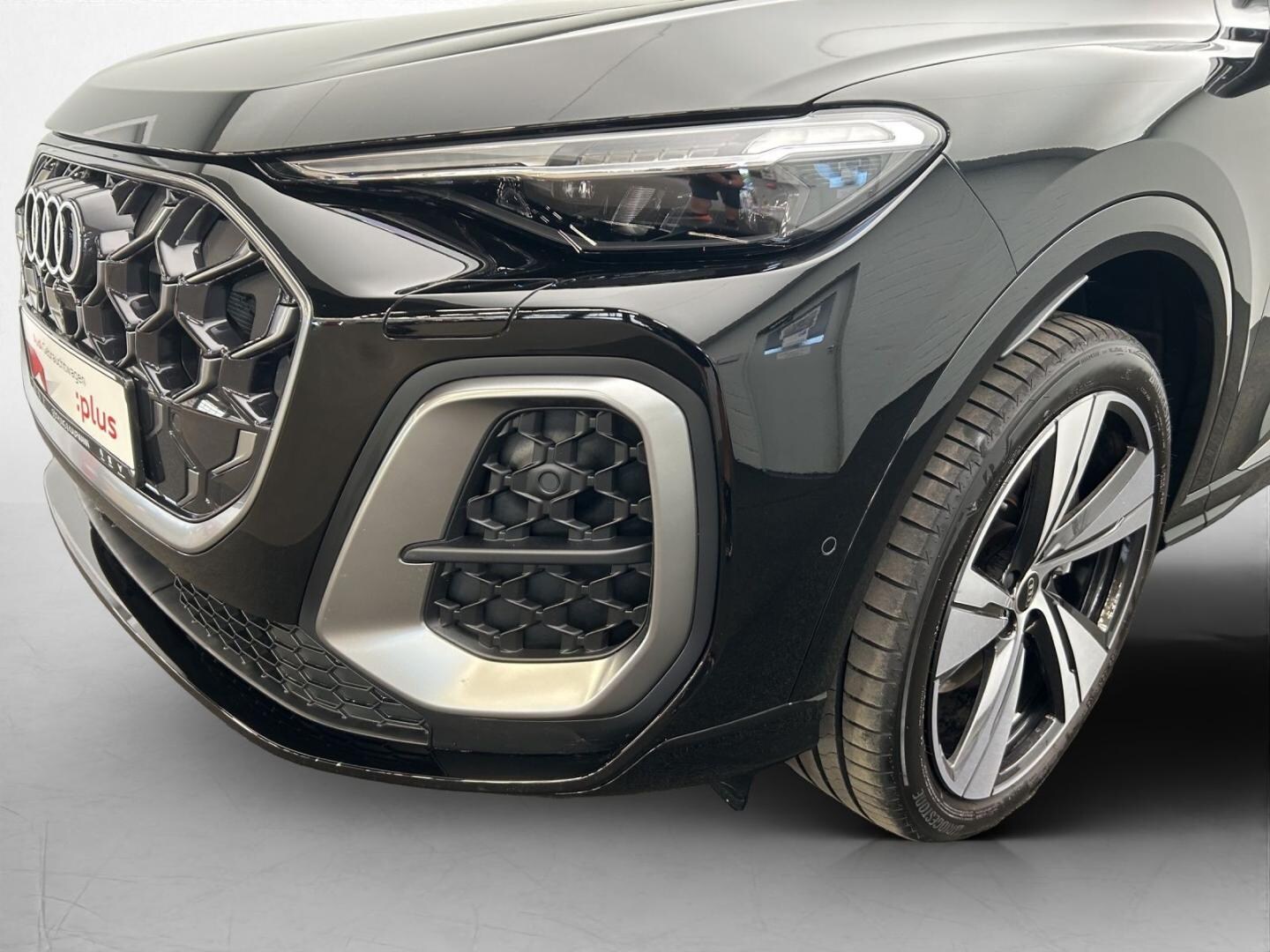 Bild über Audi Q5 Sportback TDI quattro 150 kW S tronic - für weitere Informationen kontaktieren Sie den Audi Partner