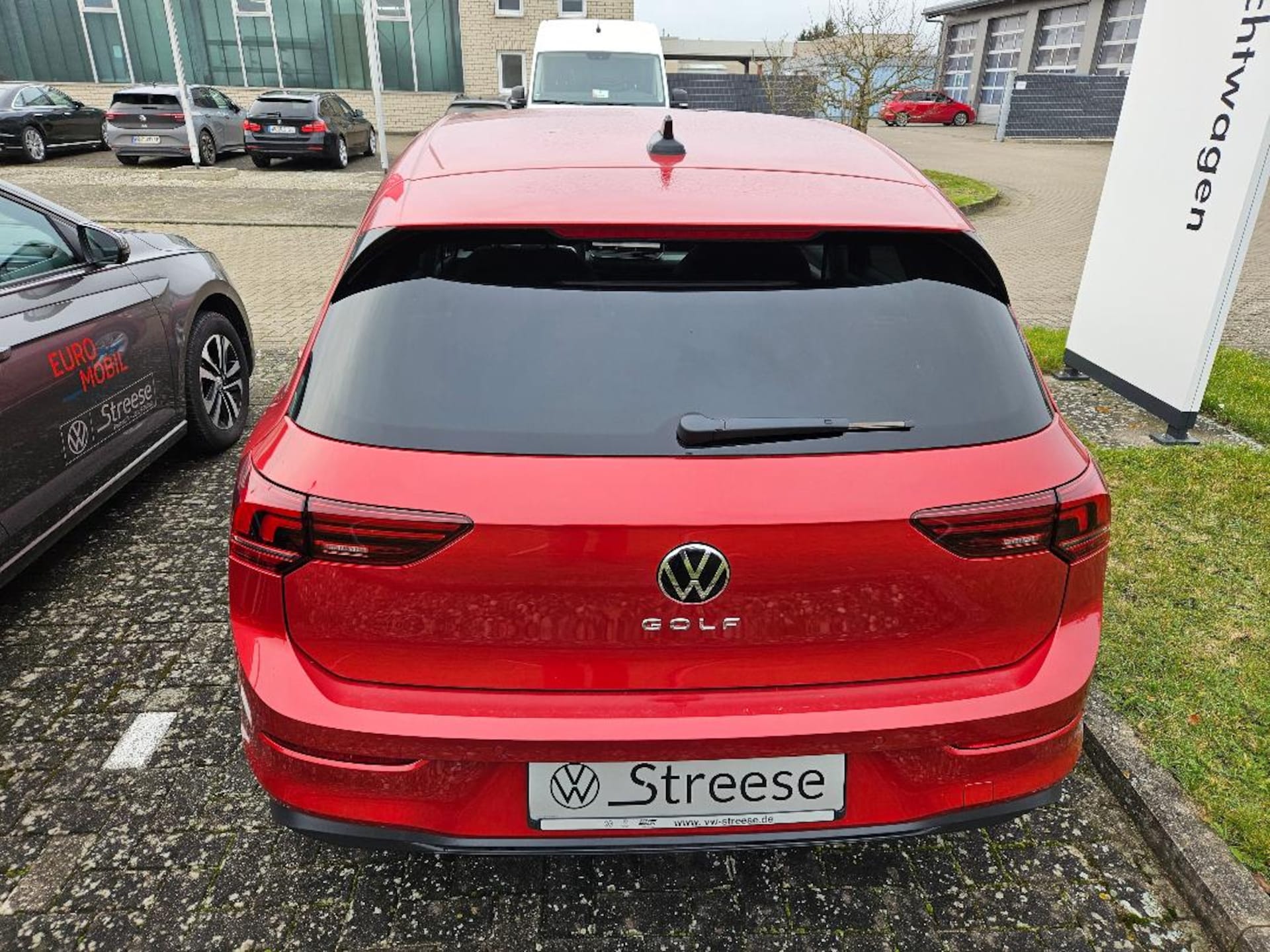 Volkswagen Golf Life