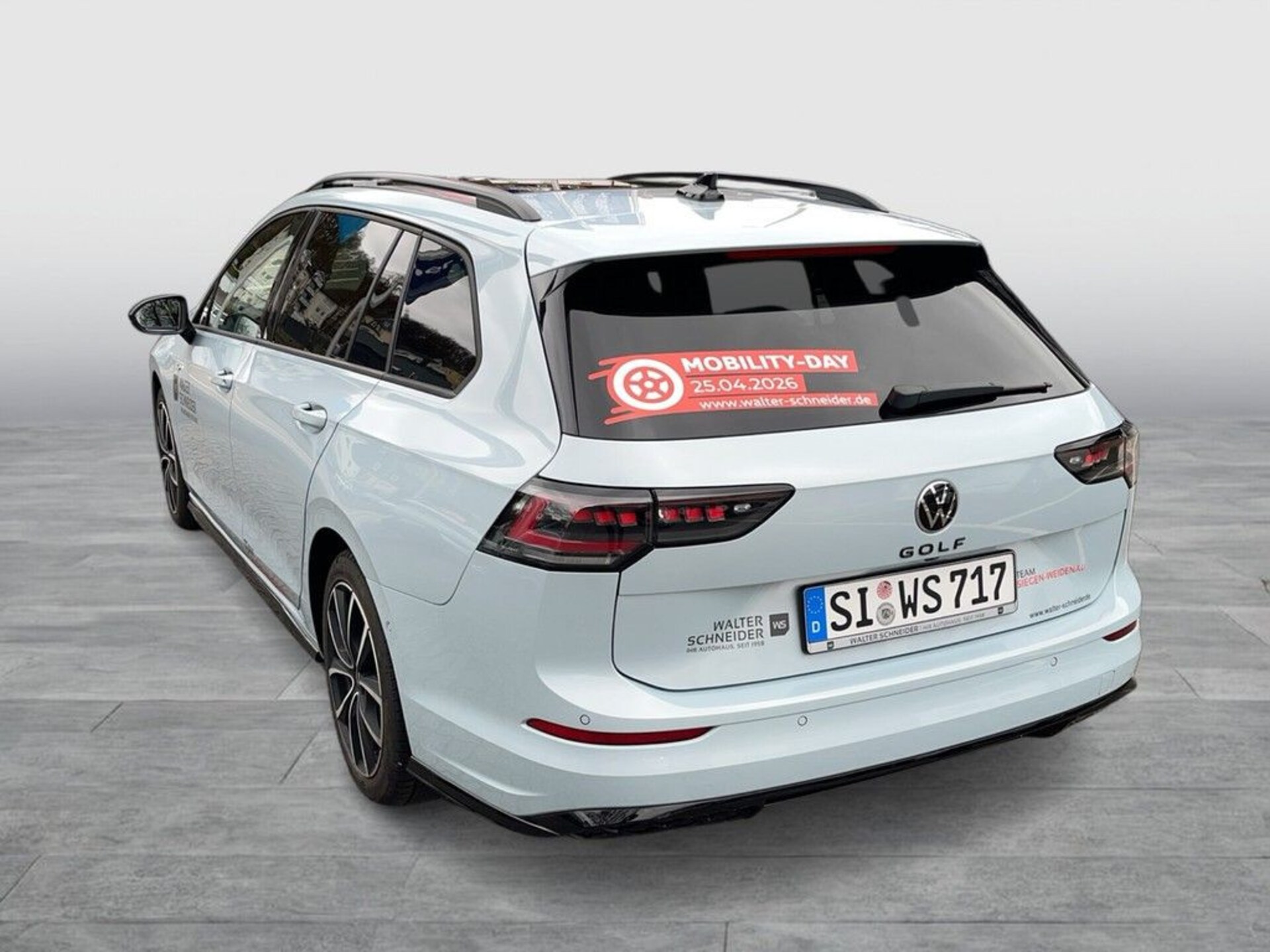 Volkswagen Golf Variant R-Line