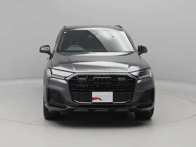 Audi Q7 55 TFSI quattro S line 250(340) kW(PS) tiptronic for more details contact your dealer