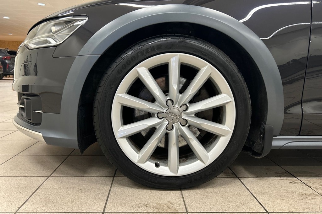 Bild som visar Audi A6 allroad quattro A6 allroad 3.0 TDI quattro 218 hk S tronic - för mer information kontakta din Audi Partner