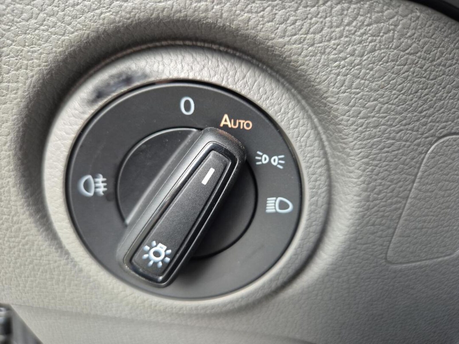 Volkswagen Crafter Kasten langer Radstand – Bild 13
