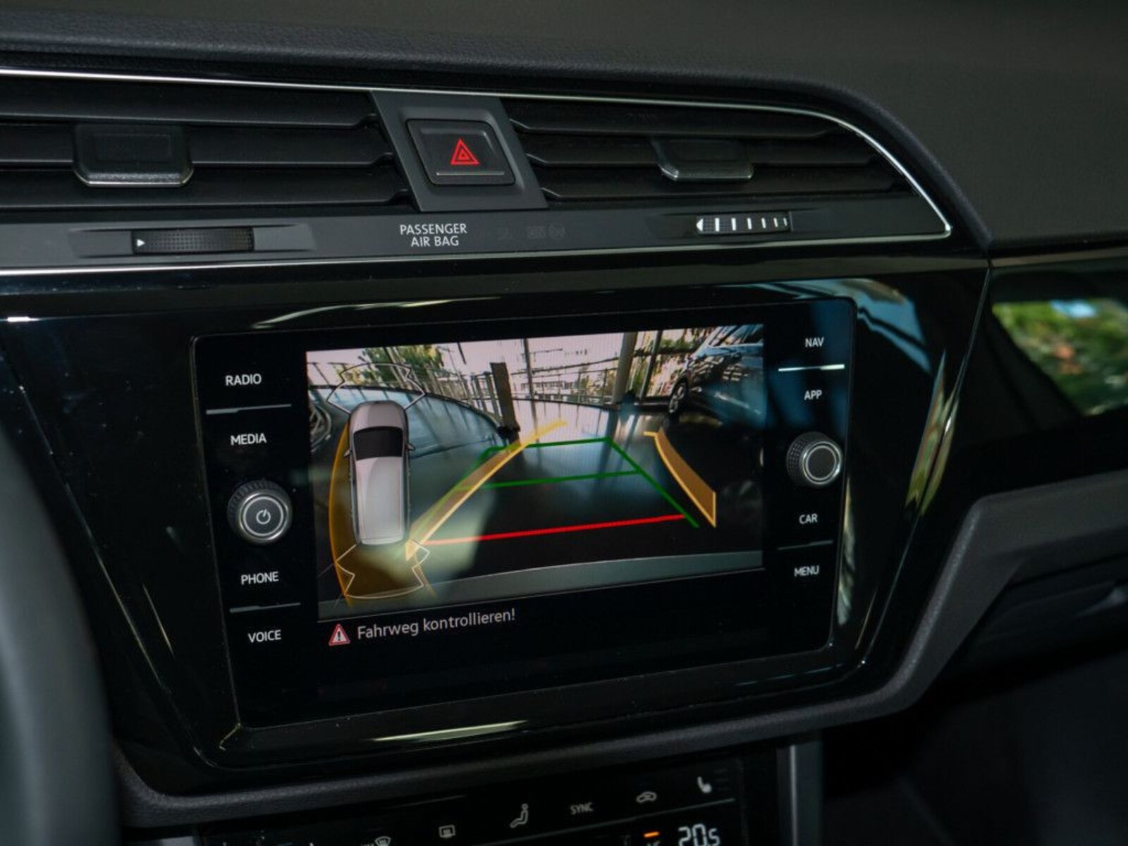 Volkswagen Touran – Bild 9