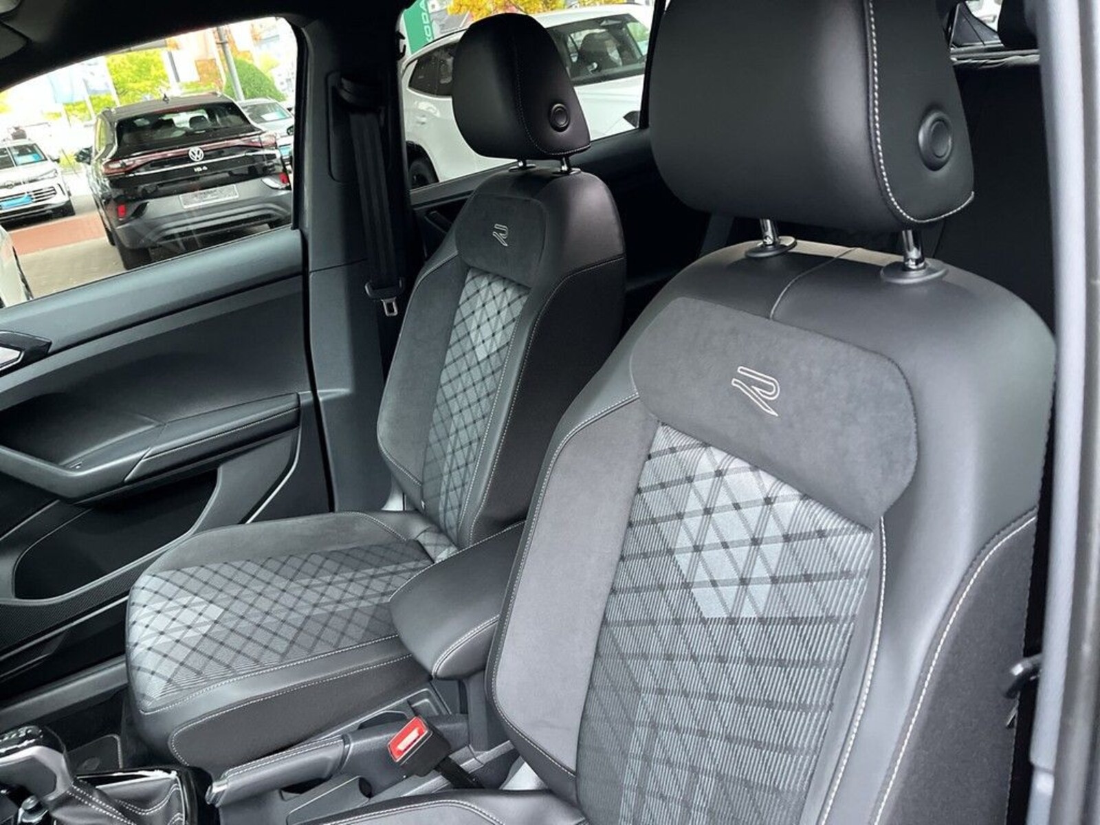 Volkswagen T-Cross – Bild 20