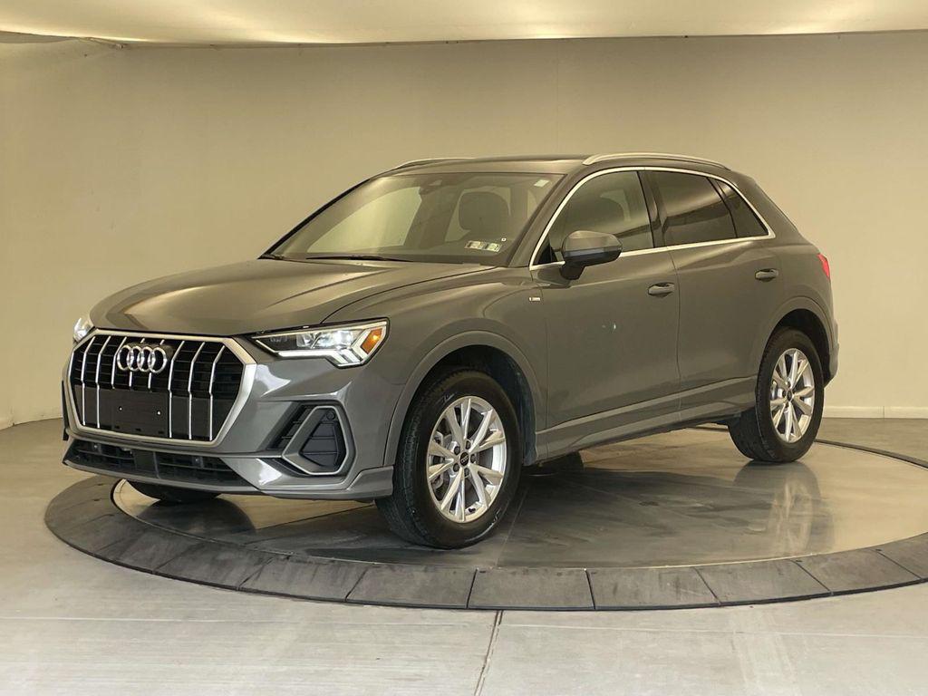 2025 Audi Q3 45 TFSI S Line Premium quattro's photo