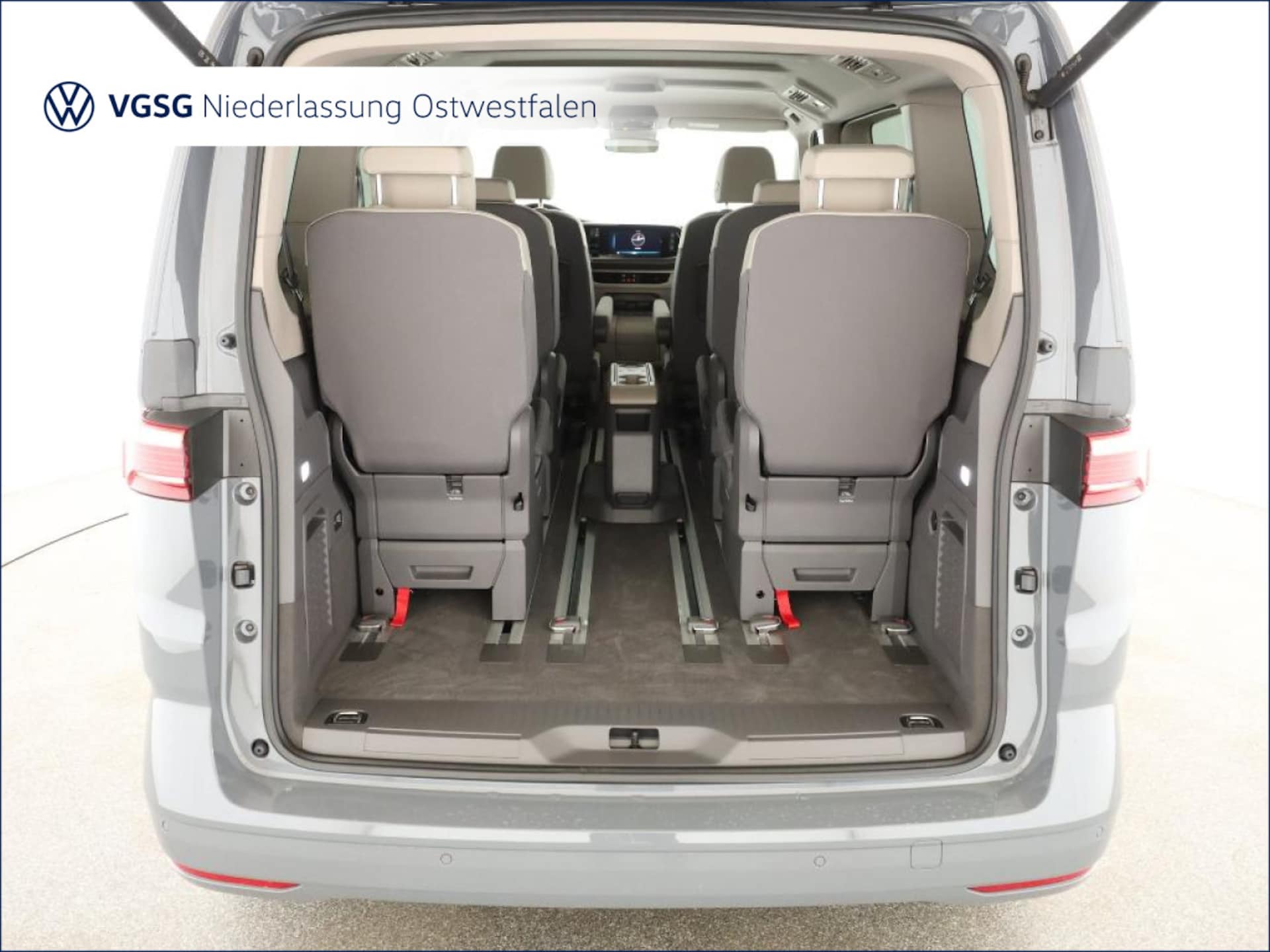 Volkswagen Multivan Basis-Modell