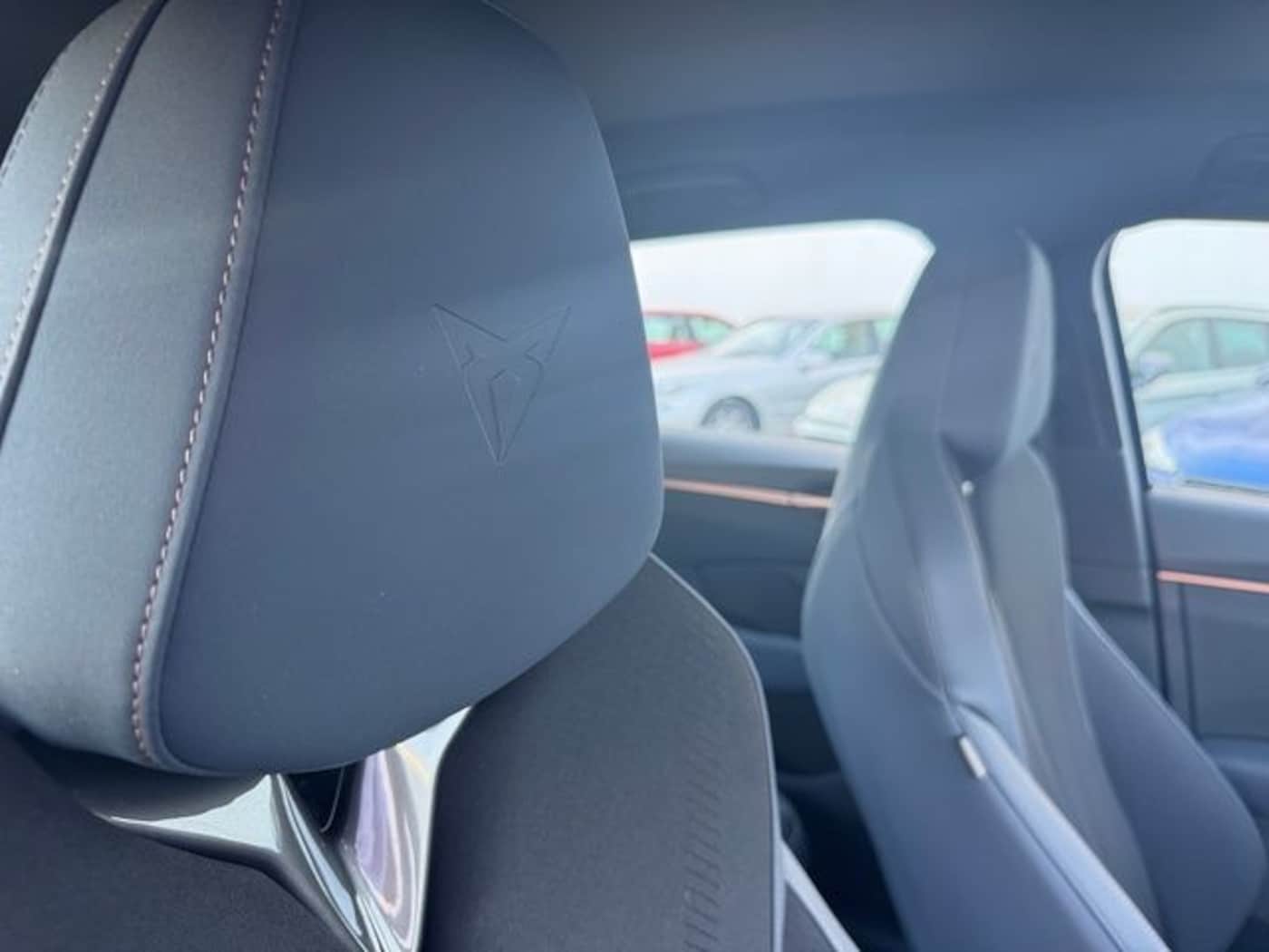 CUPRA Terramar 1.5 eTSI DSG 110 kW (150 CV) — photo 10