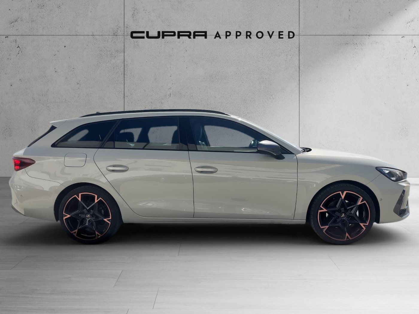 CUPRA Leon Sportstourer 1.5 TSI e-Hybrid DSG 150 kW (204 CV) — photo 3