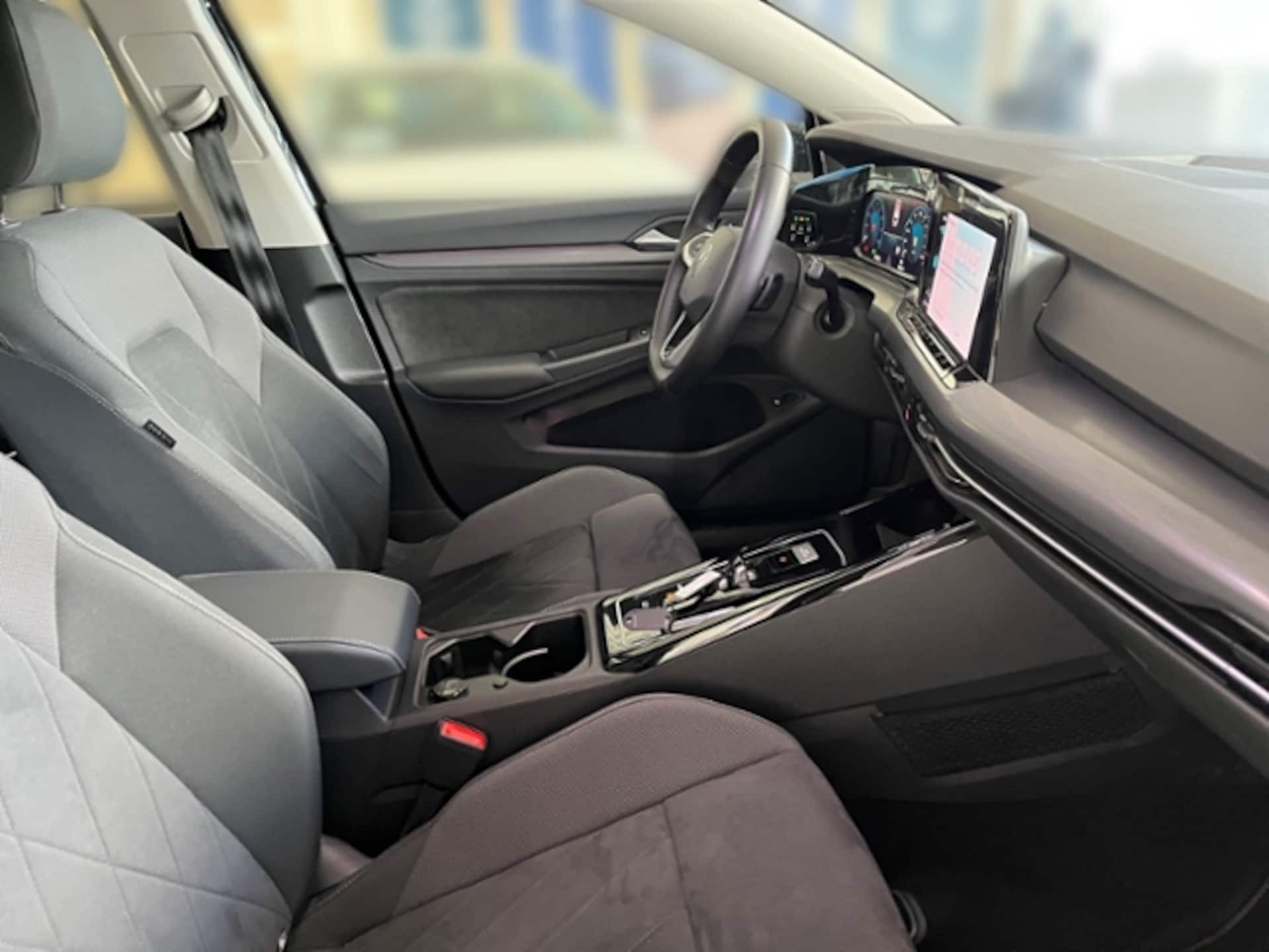 Volkswagen Golf Variant Style