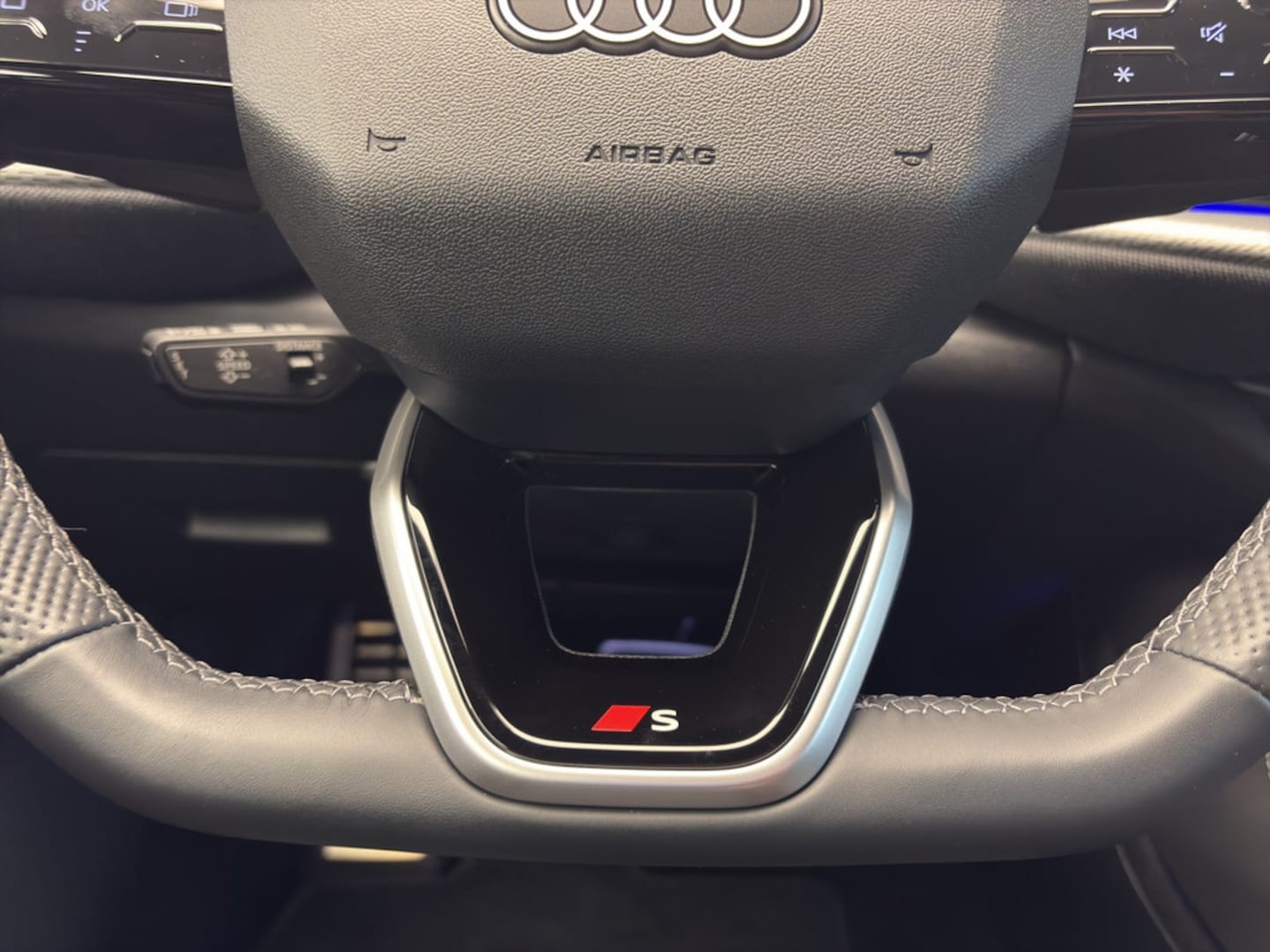 Bild über Audi Q5 Sportback TFSI 150 kW S tronic - für weitere Informationen kontaktieren Sie den Audi Partner
