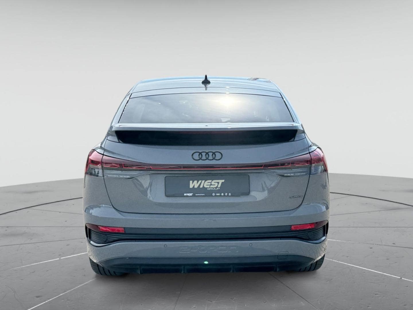 Bild über Audi Q4 Sportback e-tron 50 e-tron quattro - für weitere Informationen kontaktieren Sie den Audi Partner