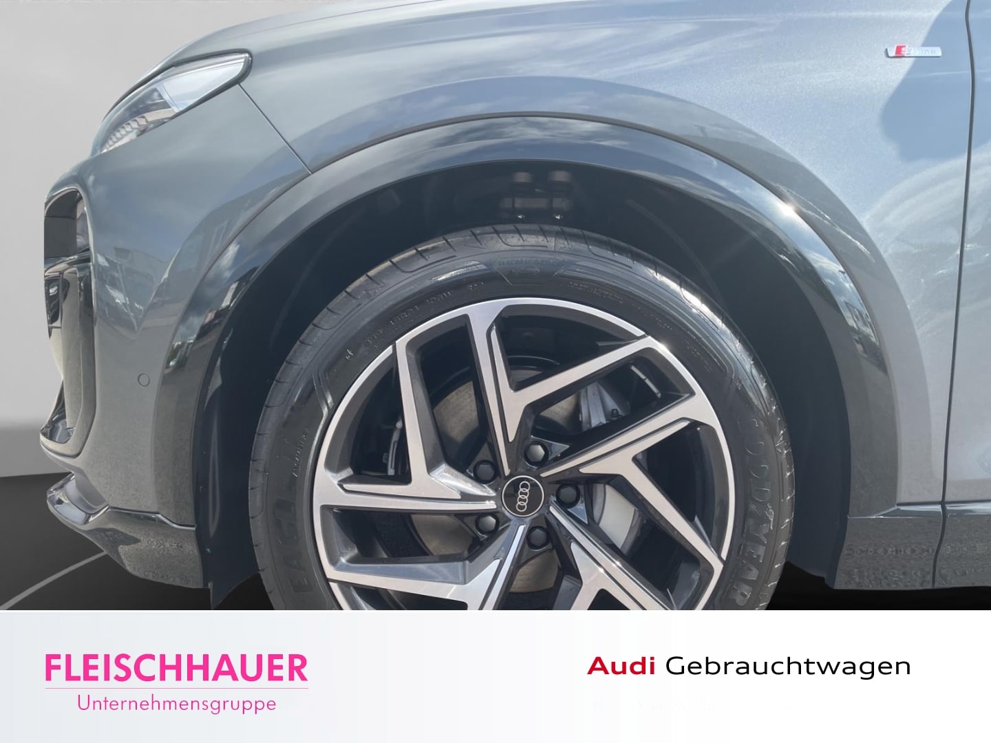 Bild über Audi Q6 SUV e-tron S line business e-tron performance 225 kW - für weitere Informationen kontaktieren Sie den Audi Partner