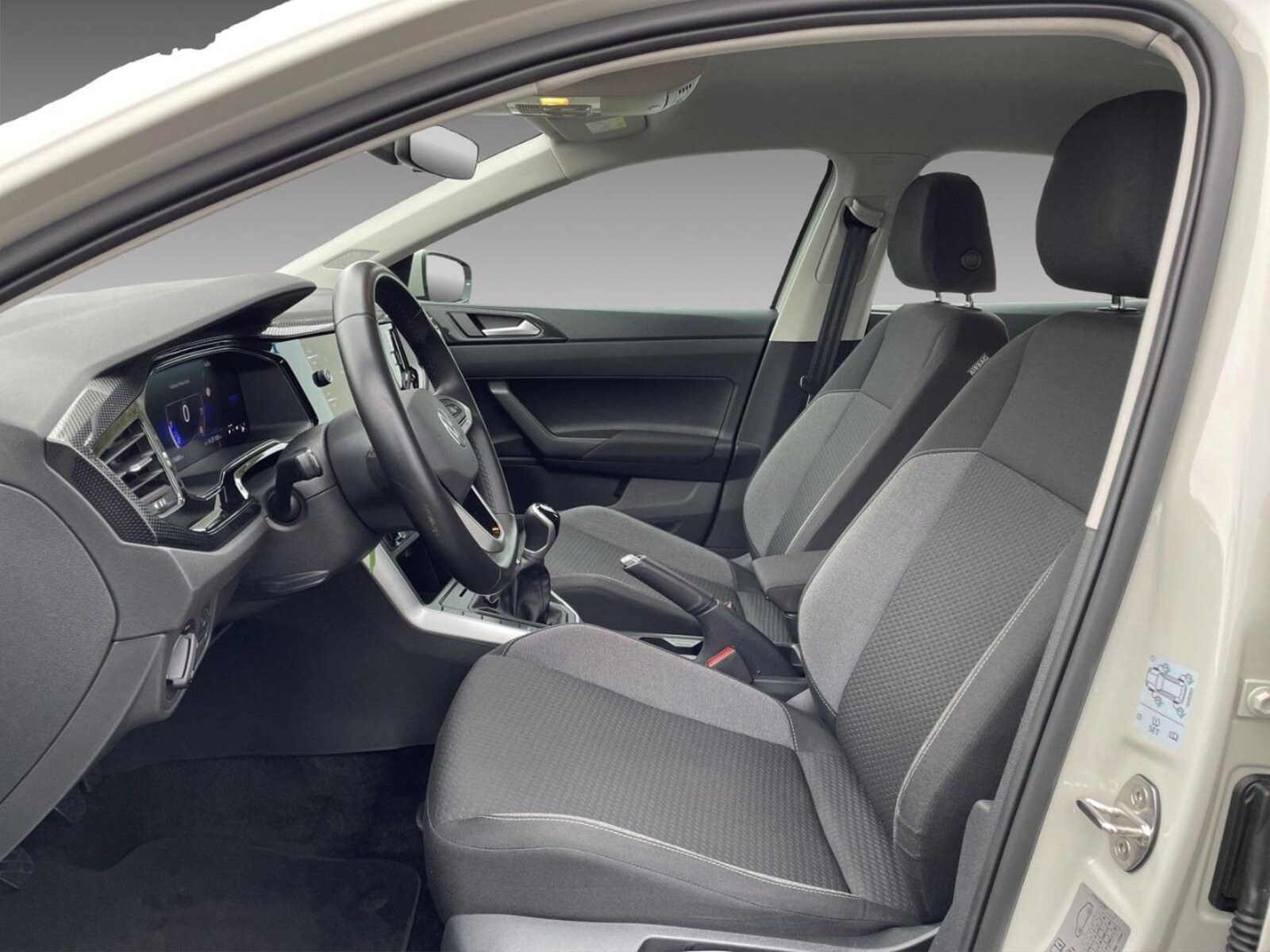 Volkswagen Polo – Bild 12
